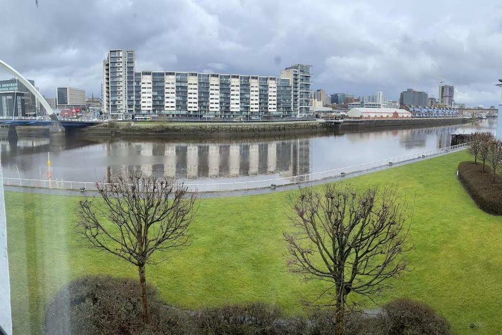 River View Apartment Glasgow Kültér fotó